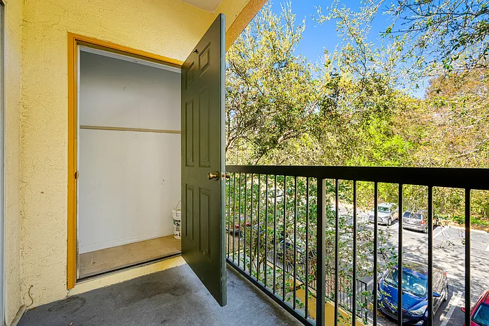 5612 Pinnacle Heights Cir #206 — Photo 30