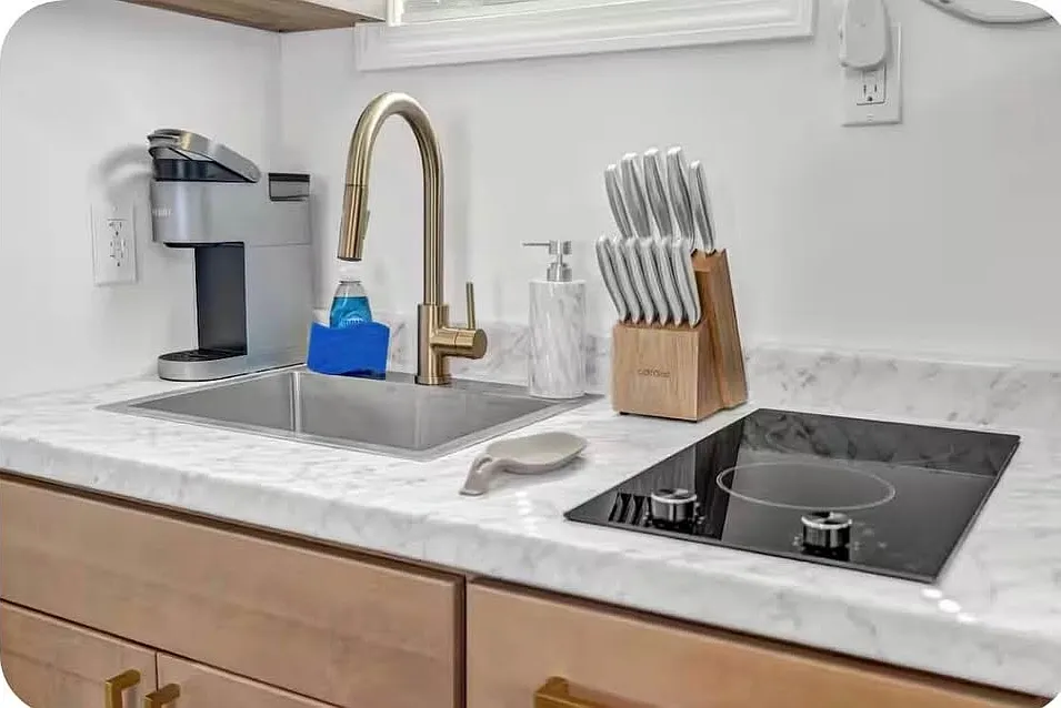 1 bed, $1,195 — Photo 2