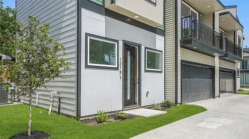 1315 Knight St #2 Photo 1