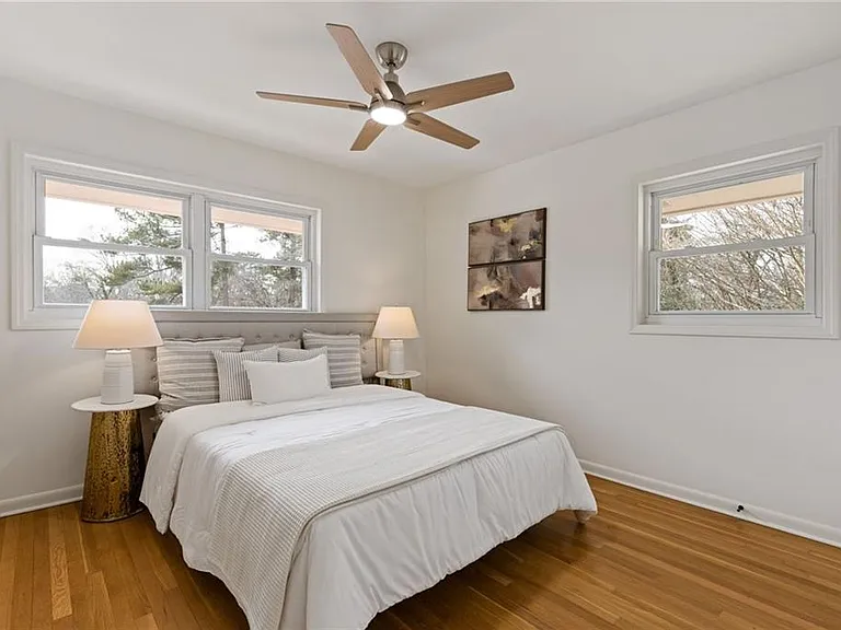 Master Bed 1