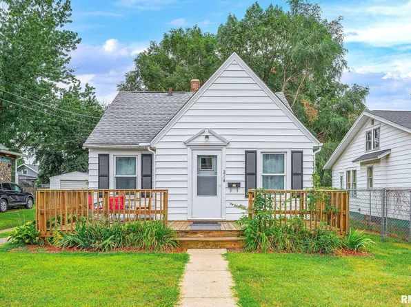 214 Poplar St, Pekin, IL 61554