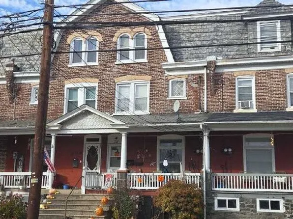 211 Tohickon Ave, Quakertown, PA 18951