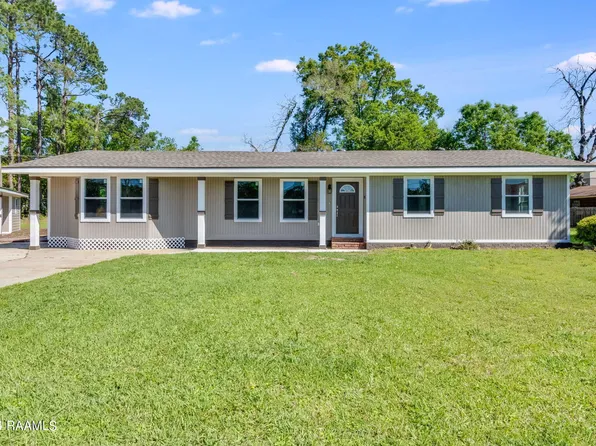 106 Judge Dr, Lafayette, LA 70507