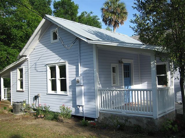 Lincolnville Charm