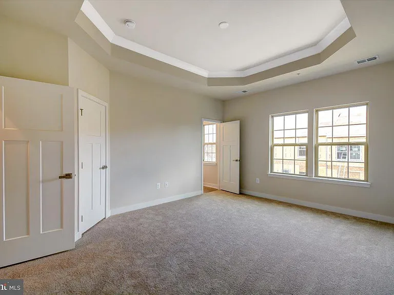 9583 Tall Oaks Rd — Photo 24