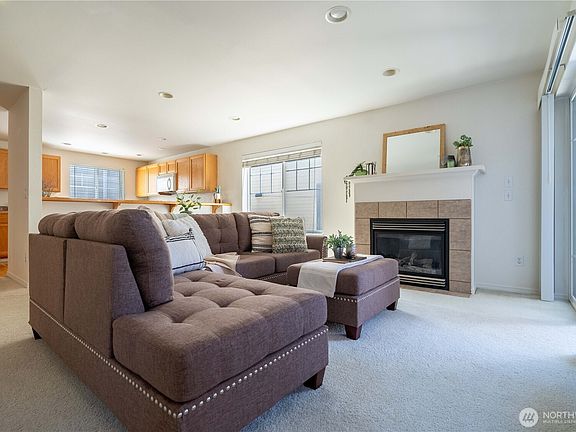 3rd image of 8520 Midvale Avenue N #A