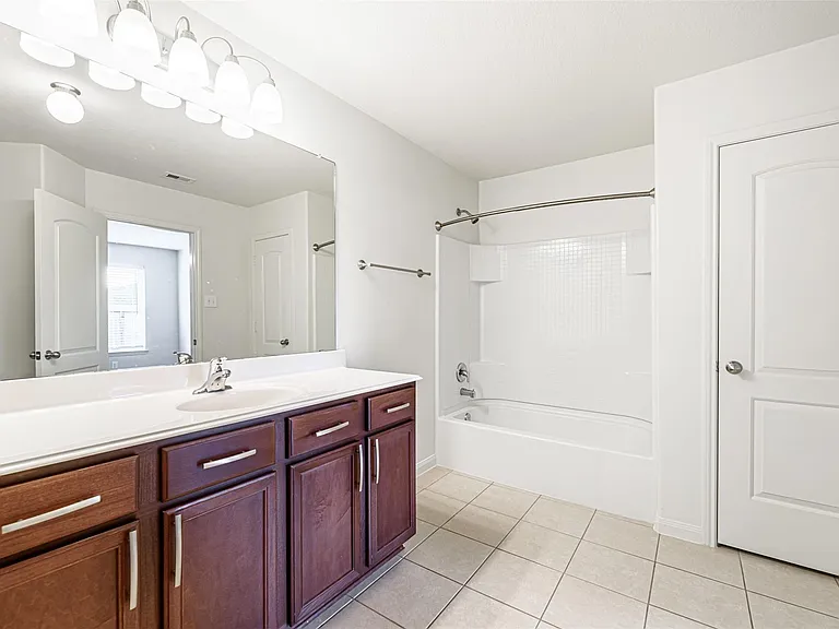 11207 Hall Pines Ct — Photo 26