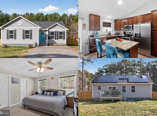 583 Cabin Point Dr, Montross, VA 22520