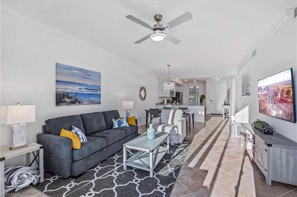 2 bed, 2.0 bath, 1120 sqft, $4,500 — Photo 2