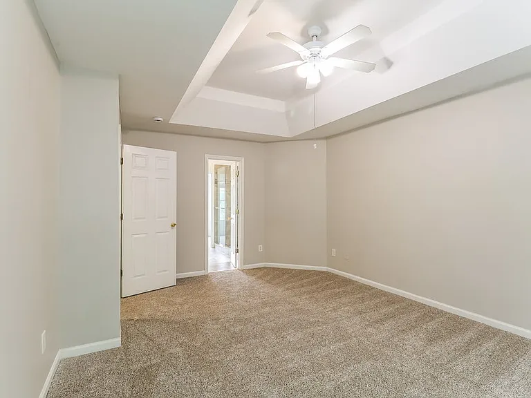 4625 Canipe Dr — Photo 11
