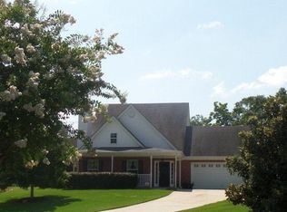 1809 Fawn Ct, Statham, GA 30666