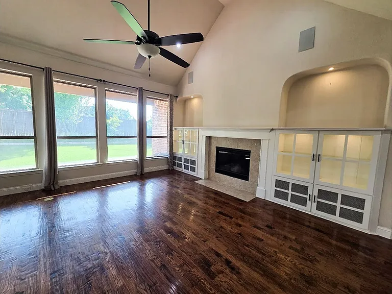 Living Room 1c