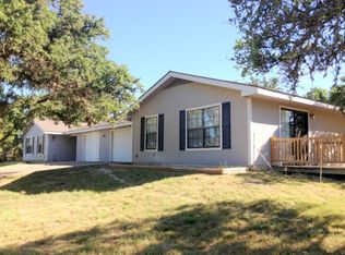 4429 Old San Antonio Rd, Fredericksburg, TX 78624
