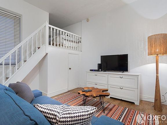 2nd image of 36 W 35th St APT 2D