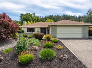 7362 Oakmont Dr, Santa Rosa, CA 95409