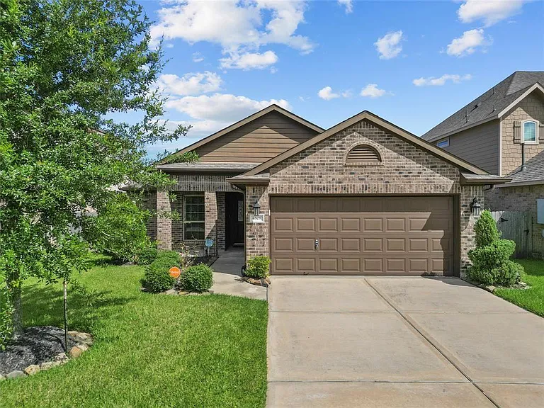 4808 Ladona Ct — Photo 4
