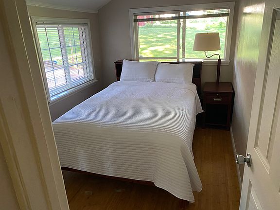 5th image of 704 E Glen Ave