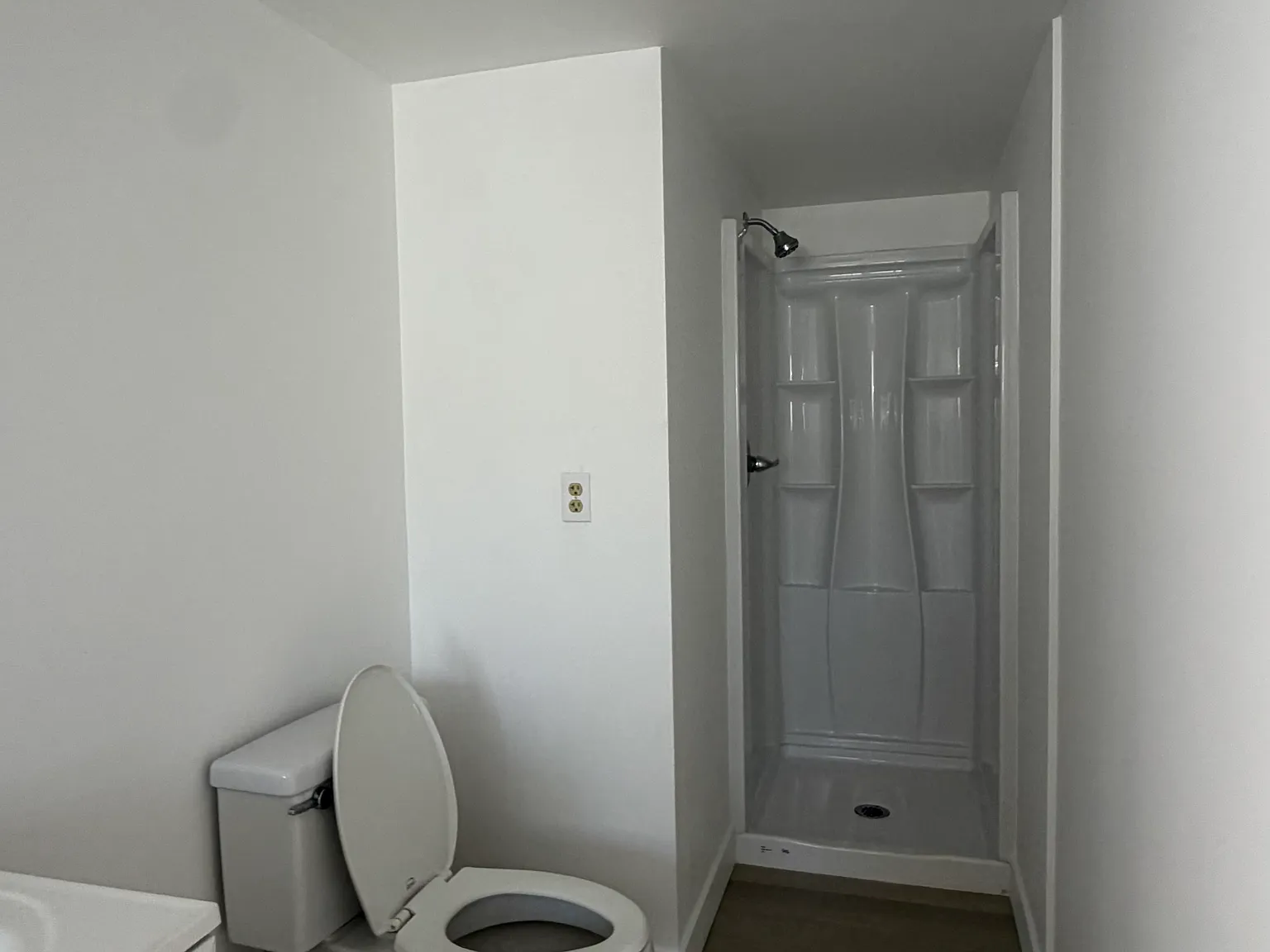 Studio, 400 sqft, $1,450 — Photo 4