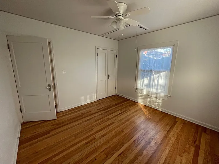 3515 E 4th Pl — Photo 18