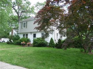 206 Wells St, Manchester, CT 06040