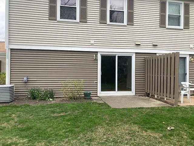1041 Brunswick Hbr — Photo 19