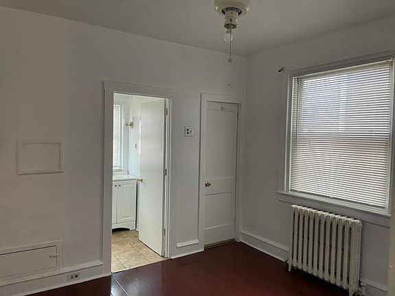 5th image of 5354 Oakland St Floor 2