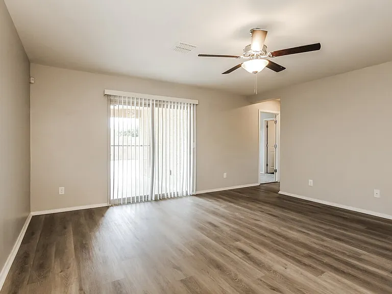 25371 W Long Ave — Photo 4