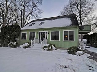 30 Waterman St, Bristol, RI 02809