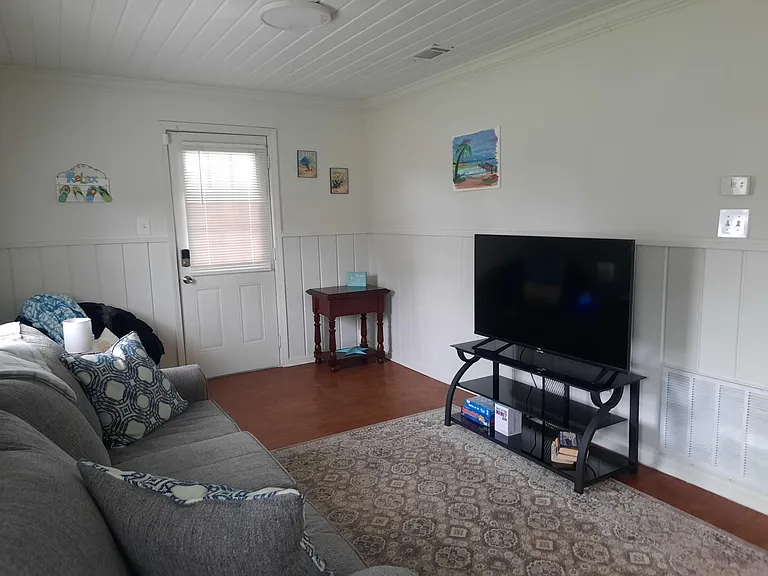 Cozy living room with brand new 50" Google TV.
