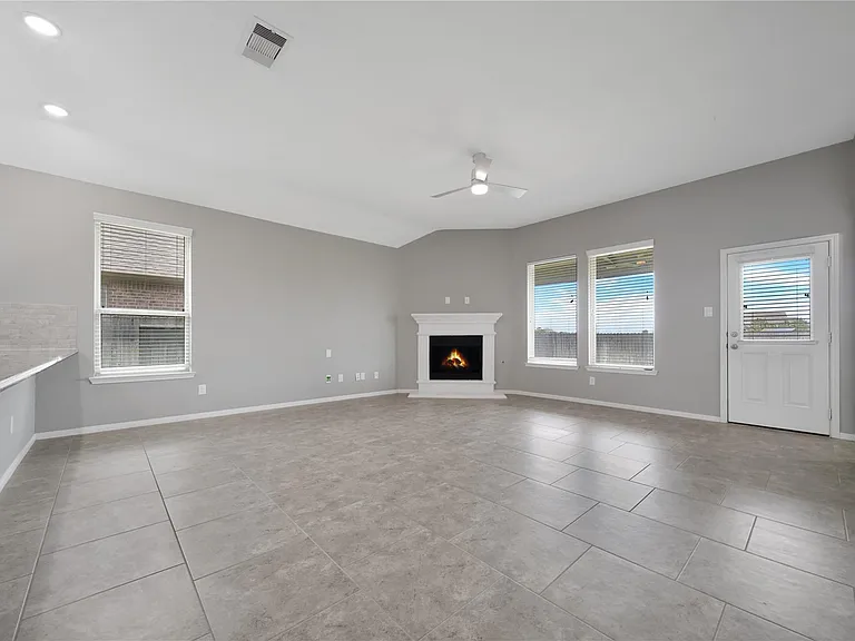23434 Bracino Lake Dr — Photo 7
