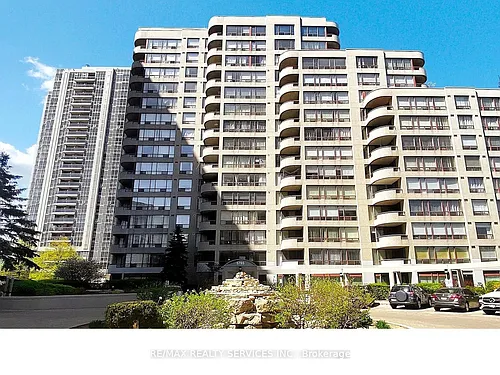 5785 Yonge St #207 Photo 1