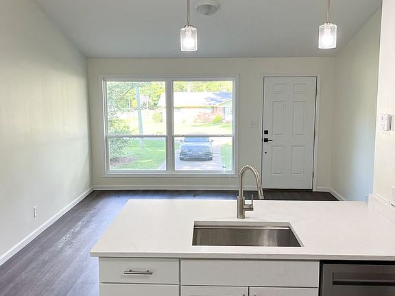 2nd image of 3703 Oakdale Ave #3707