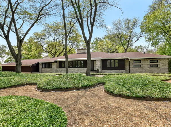 639 Stanton Rd, Glen Ellyn, IL 60137