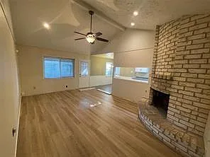 3 bed, 2.0 bath, 1856 sqft, $1,900 — Photo 3