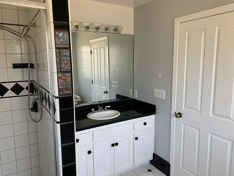117 Grover Ln — Photo 16