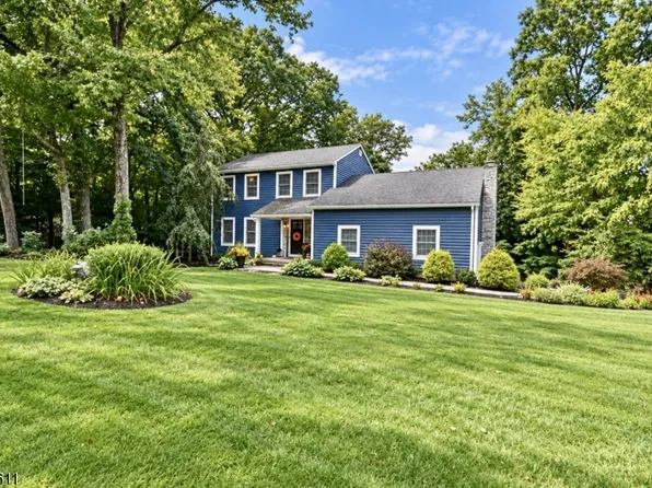 21 Fall Dr, Hardyston Twp., NJ 07460