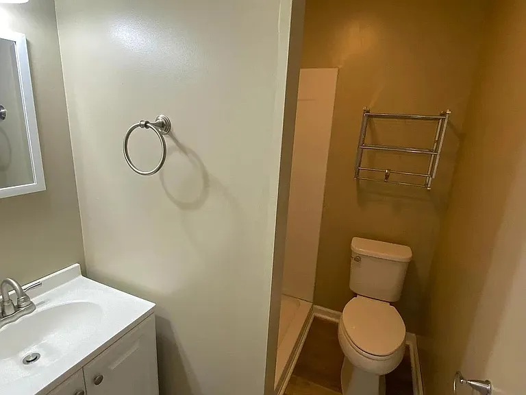 257 Southwood Ave #257 — Photo 13
