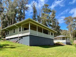 1833 Piiholo Rd, Makawao, HI 96768