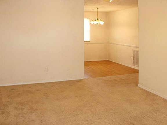 2nd image of 4909 NW Lindy Ave