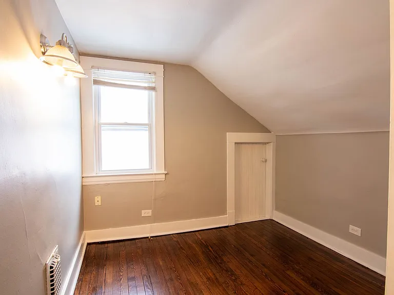 1500 Garden Dr — Photo 6