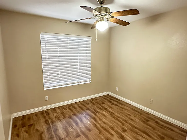 320 Mirasol Way — Photo 9