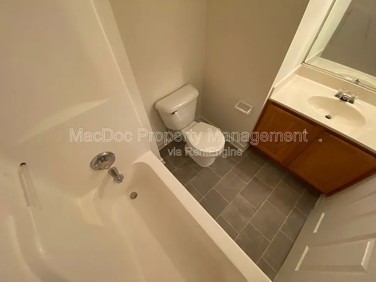 2709 Church View Ln — Photo 16