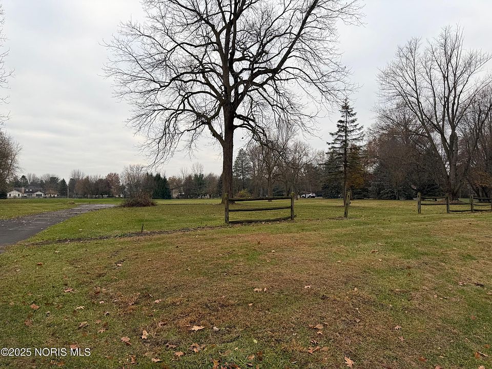 2nd image of 6959 Pilliod Rd