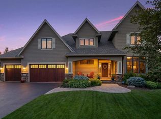 2358 Highover Trl, Chanhassen, MN 55317