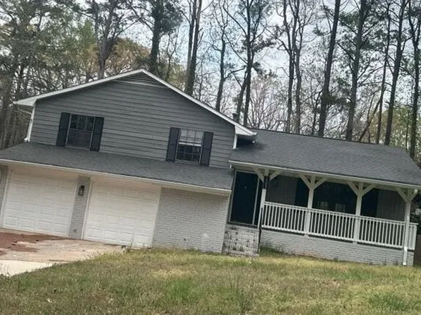 1505 Diplomat Dr, Riverdale, GA 30296