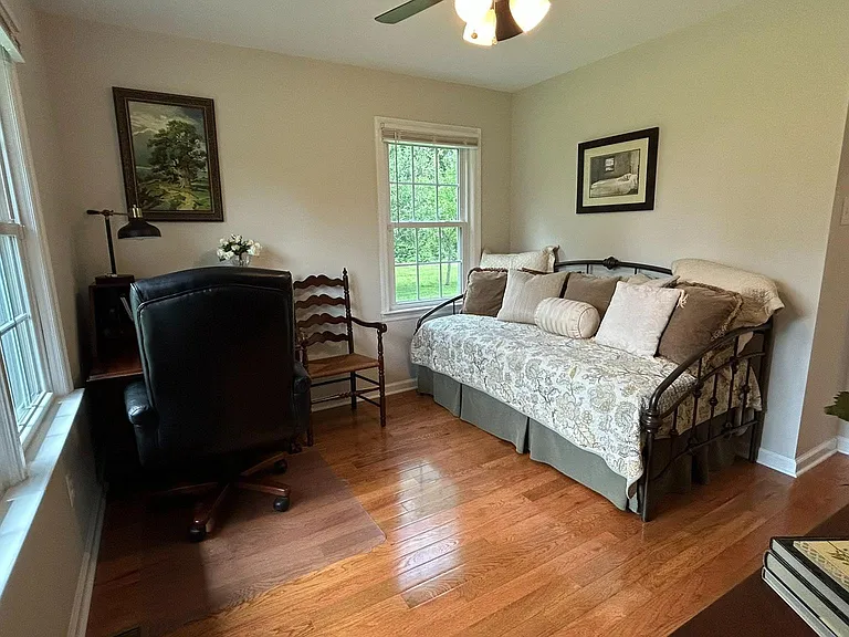 541 Cheyney Rd — Photo 35