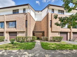 3717 Haas Ave #3717, Riverside, IL 60546