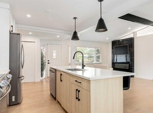 1323 N 106th Ave SW, Calgary, AB T2W0B8
