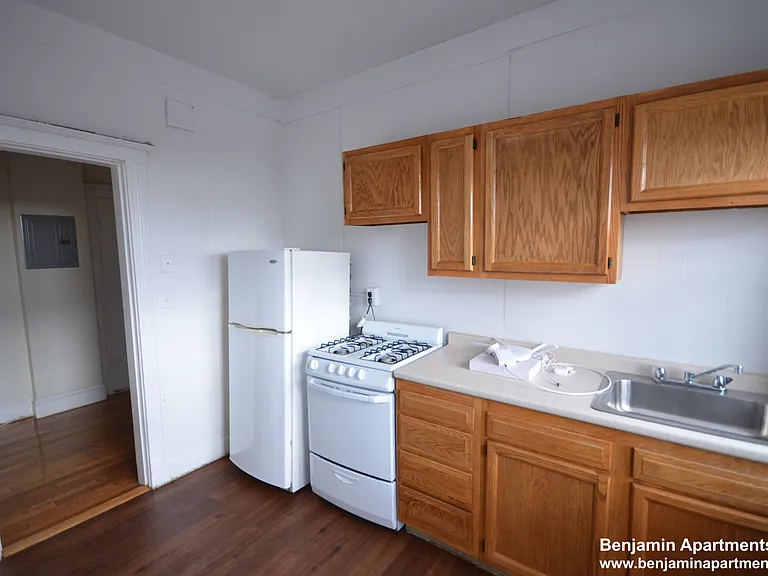 1820 Commonwealth Ave #19 — Photo 8