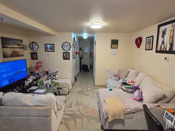 91 W 19th St, Bayonne, NJ 07002